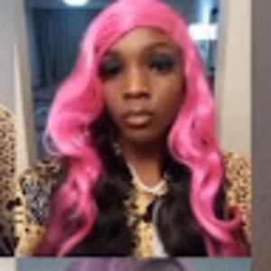 Meet your Posher, Lela